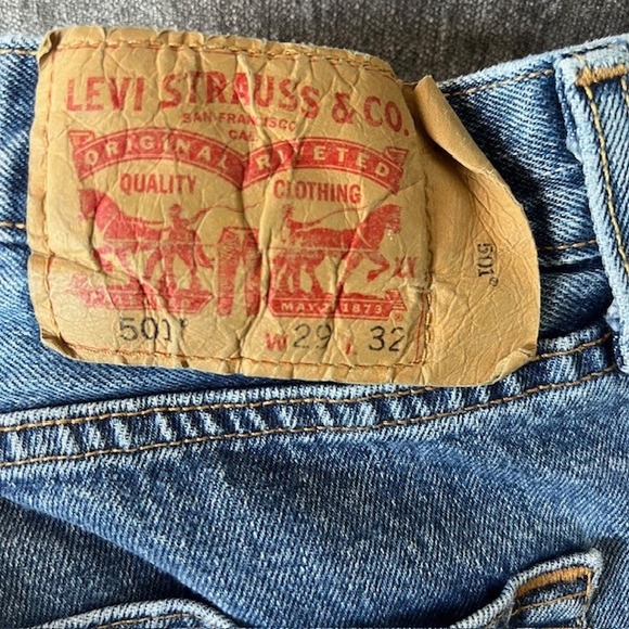 Levi's 501 Jeans Men's W29 L32 Blue Denim Button Fly Straight Leg Classic - Picture 5 of 8